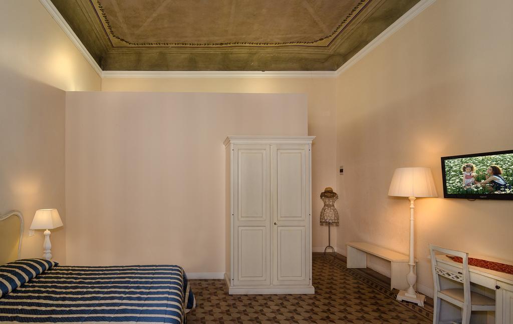 Hotel Galileo Пиза Экстерьер фото